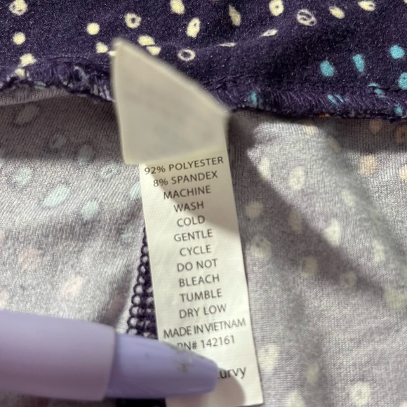 Lularoe women’s tall and curvy leggings - Picture 11 of 13